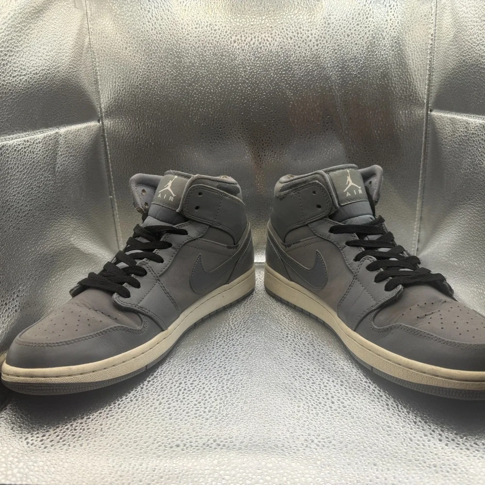 Size 10.5 Nike Air Jordan 1 Gray Mens Basketball Shoe Sneakers 554724-014‎